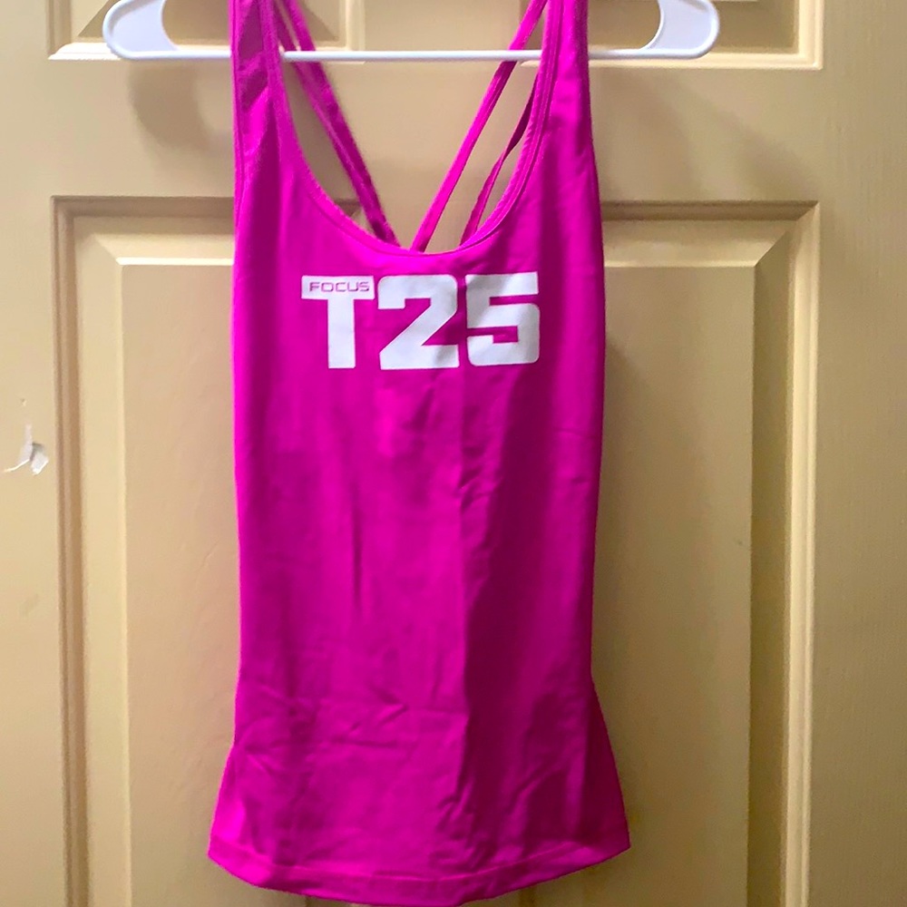 T25 Tank with cross cross back